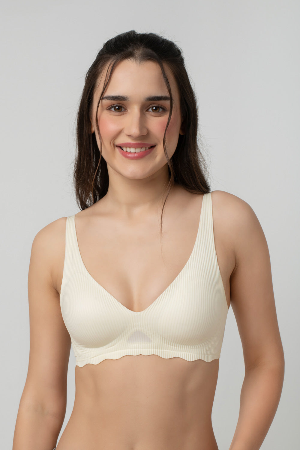 Lexi | V-Neck Padded