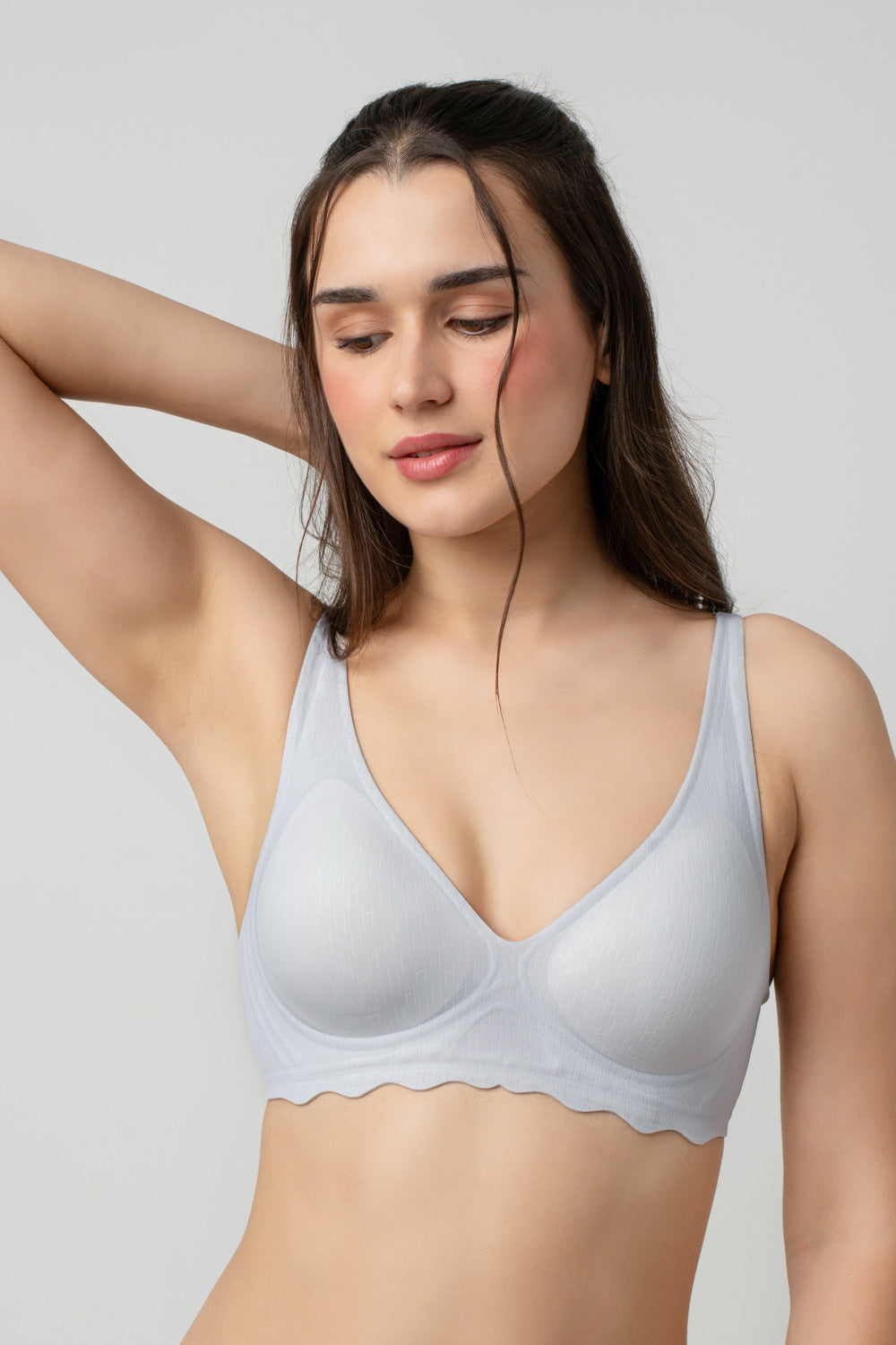 Blake | V-Neck Padded