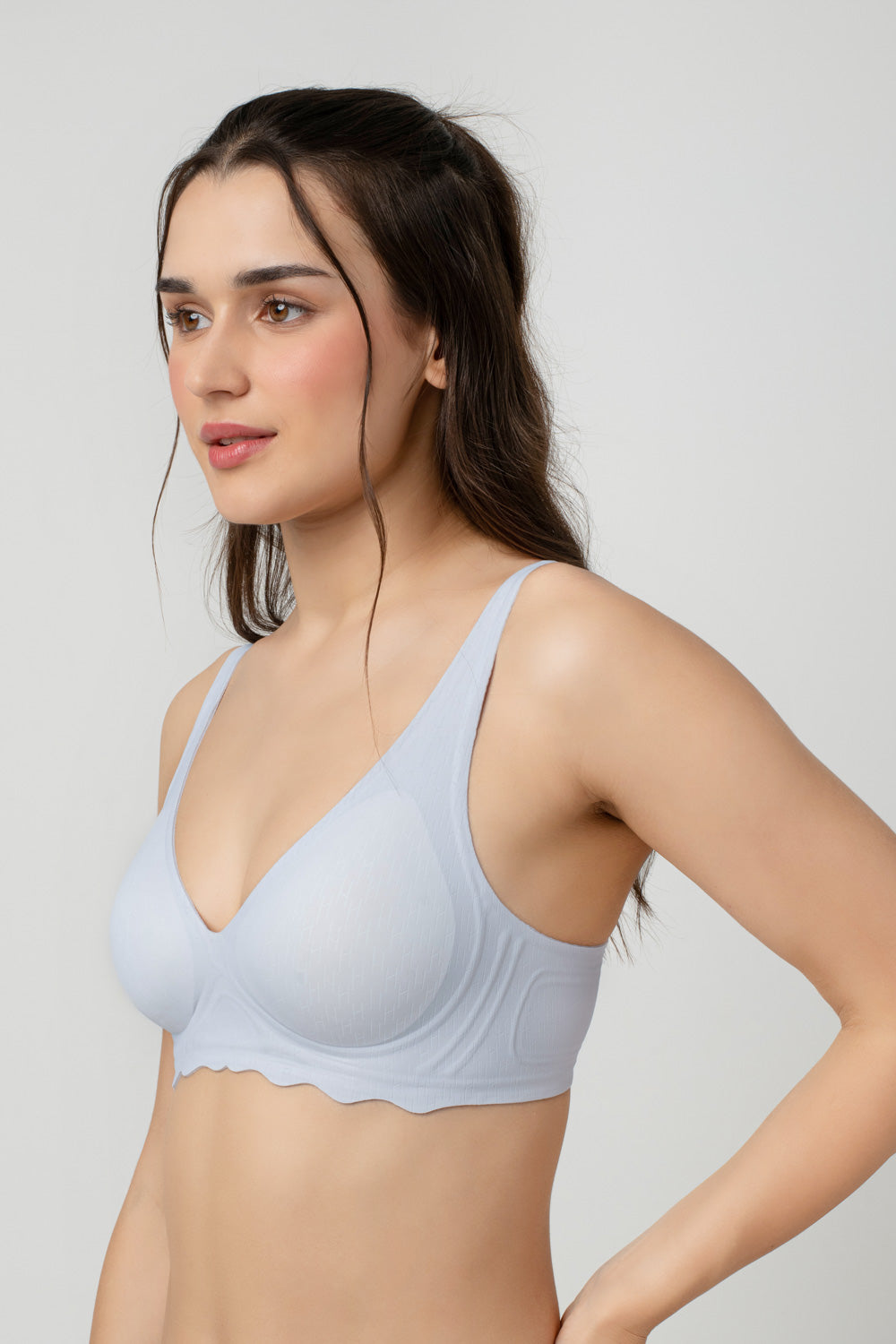 Blake | V-Neck Padded