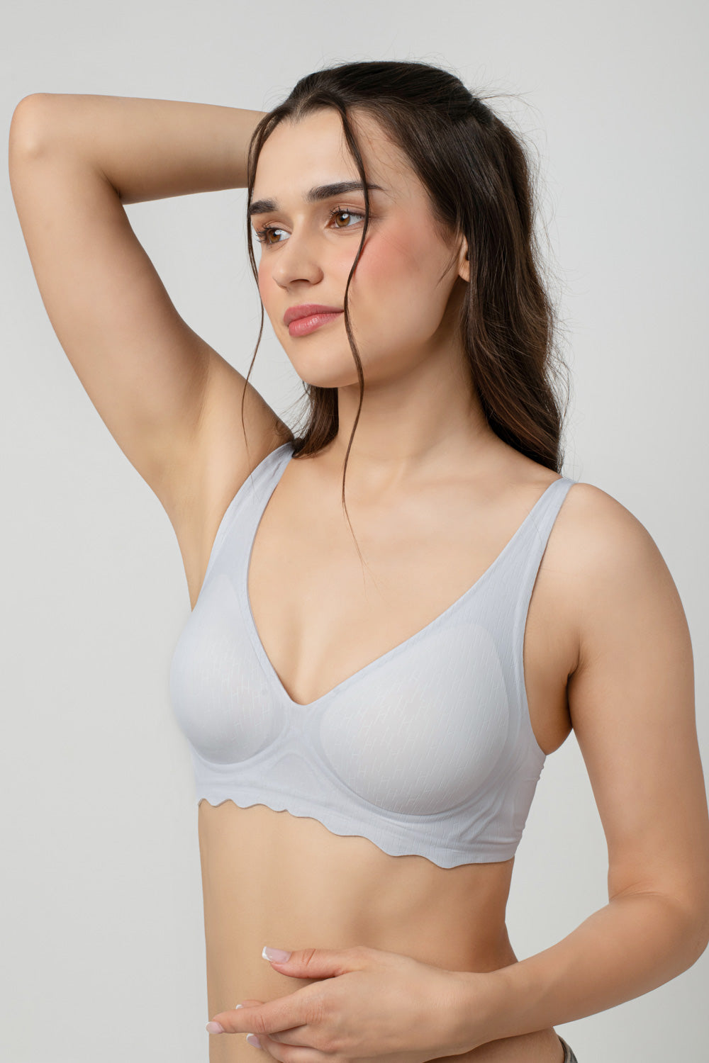 Blake | V-Neck Padded